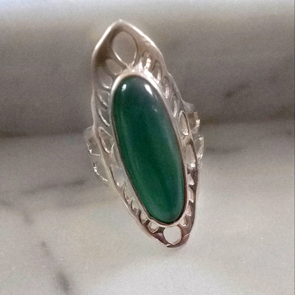 Green Onyx And Solid Sterling Ring Size 8
